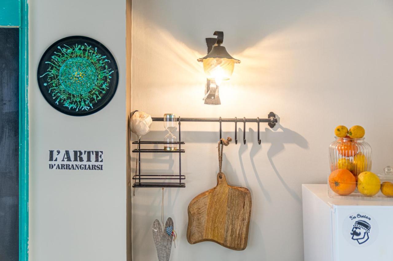 Saint Minas Loft Apartment Heraklion  Bagian luar foto